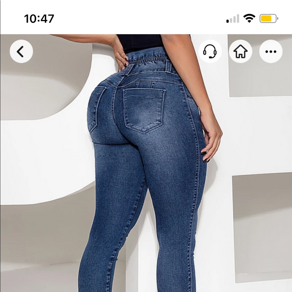 Super stretchy *NEW*